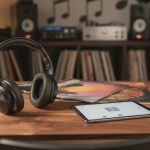 découvrez notre sélection des meilleurs podcasts pour les amateurs de musique, avec des recommandations variées pour tous les styles et passionnés.